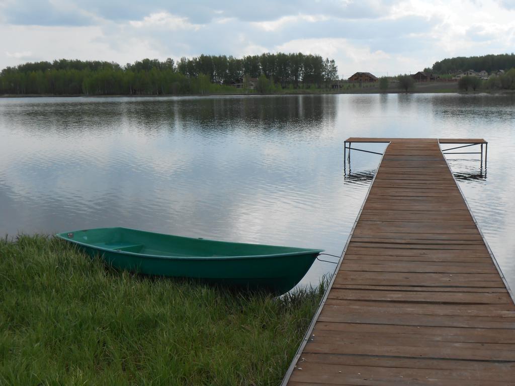 Baza Otdykha Osetrovo Hotel Burakovo  Zewnętrze zdjęcie