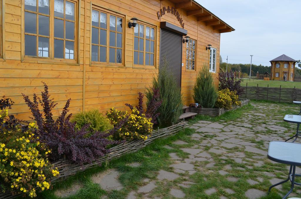 Baza Otdykha Osetrovo Hotel Burakovo  Zewnętrze zdjęcie