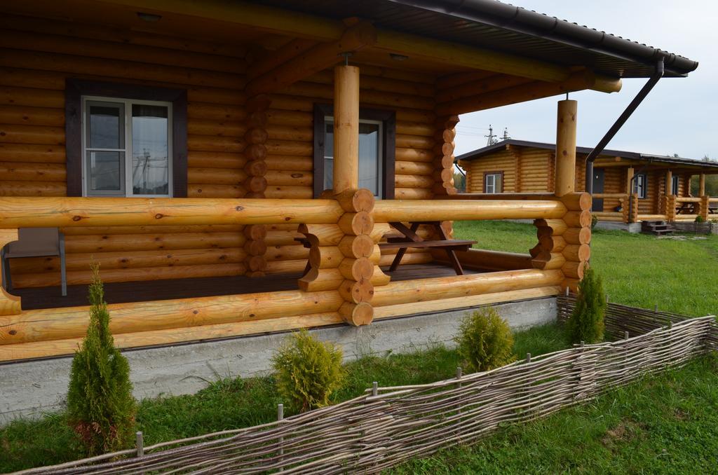 Baza Otdykha Osetrovo Hotel Burakovo  Zewnętrze zdjęcie